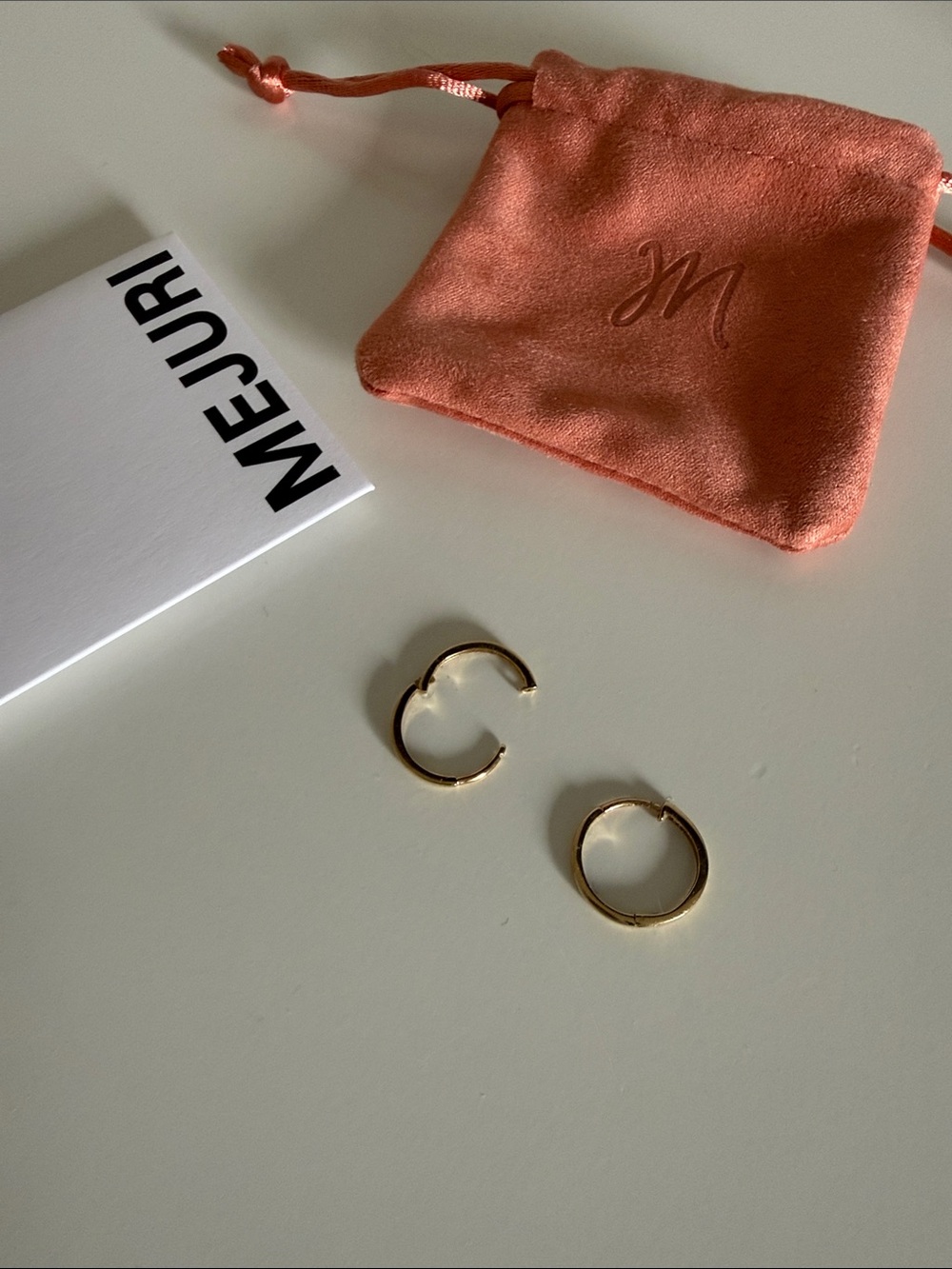 10k gold Easy Small Hoops from Mejuri